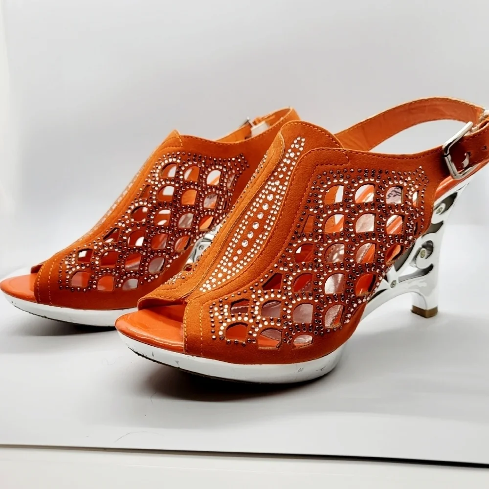 Boutique rhinestone accented